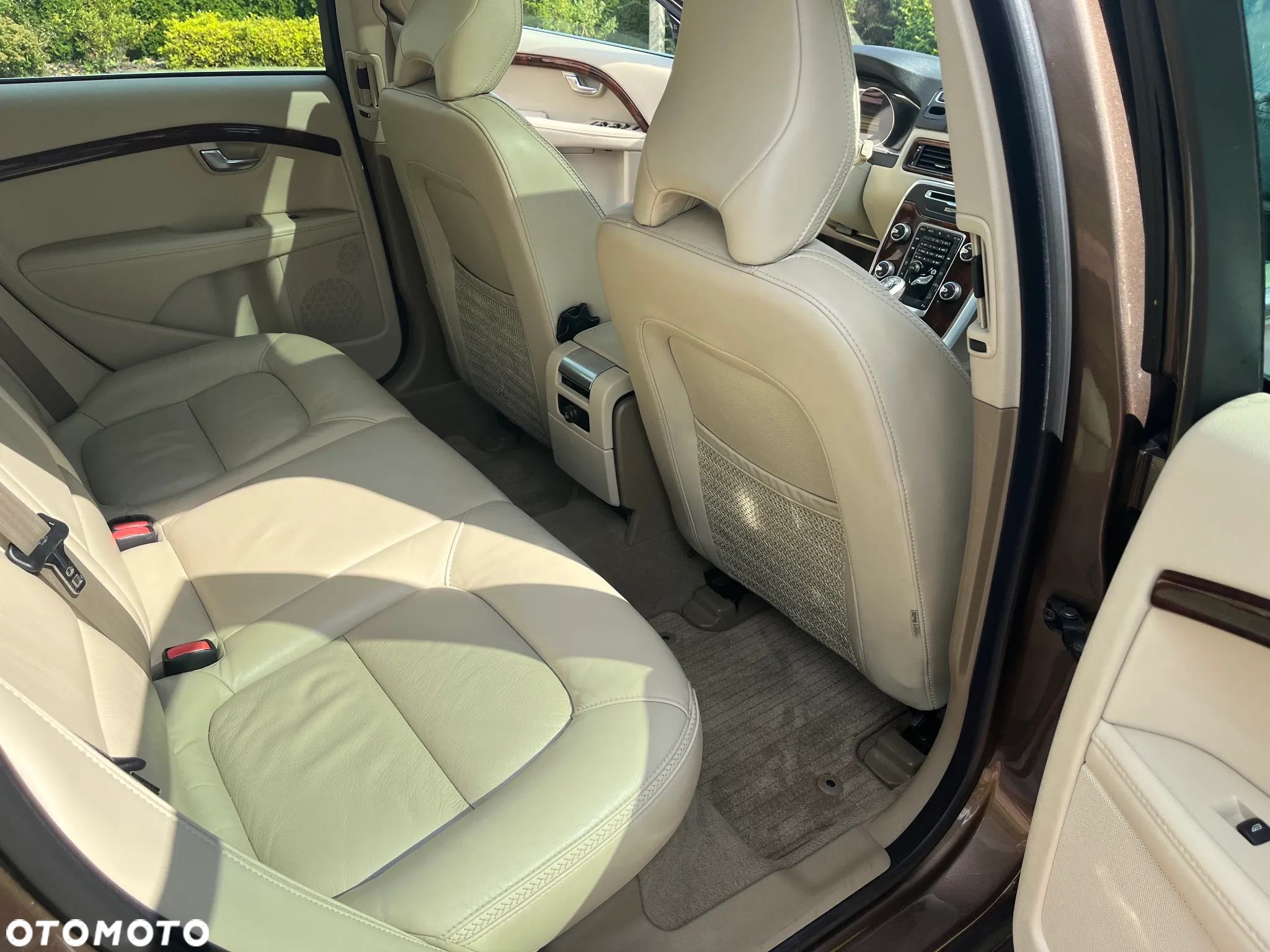 Volvo XC 70 3.2 AWD Summum - 13
