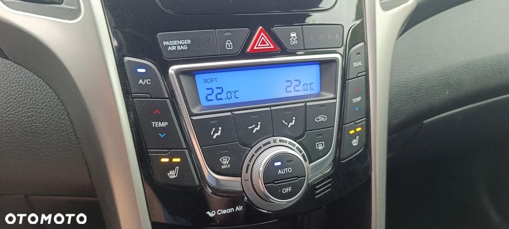 Hyundai i30 1.6 GDI Comfort - 17