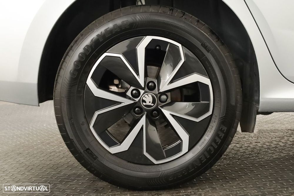 Skoda Kamiq 1.0 TSI DSG - 5