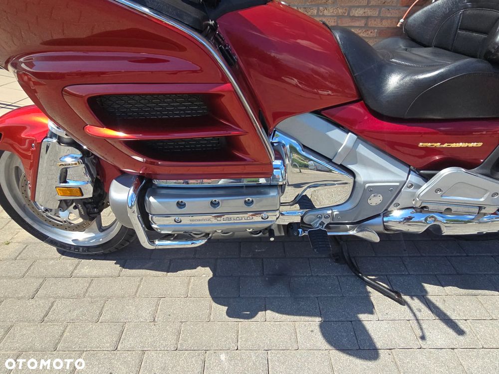 Honda GL - 18