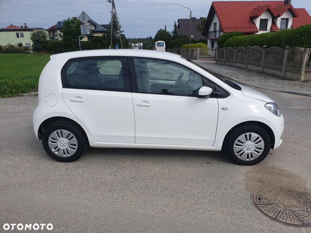 Volkswagen up! 1.0 high EU6 - 4