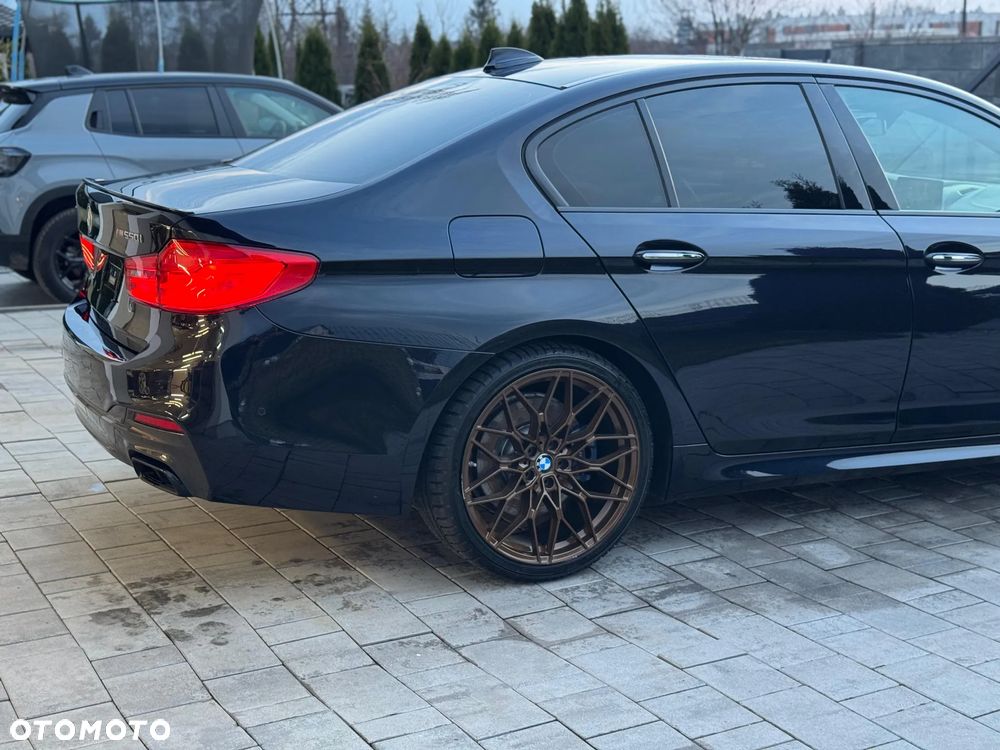BMW Seria 5 M550i xDrive - 20