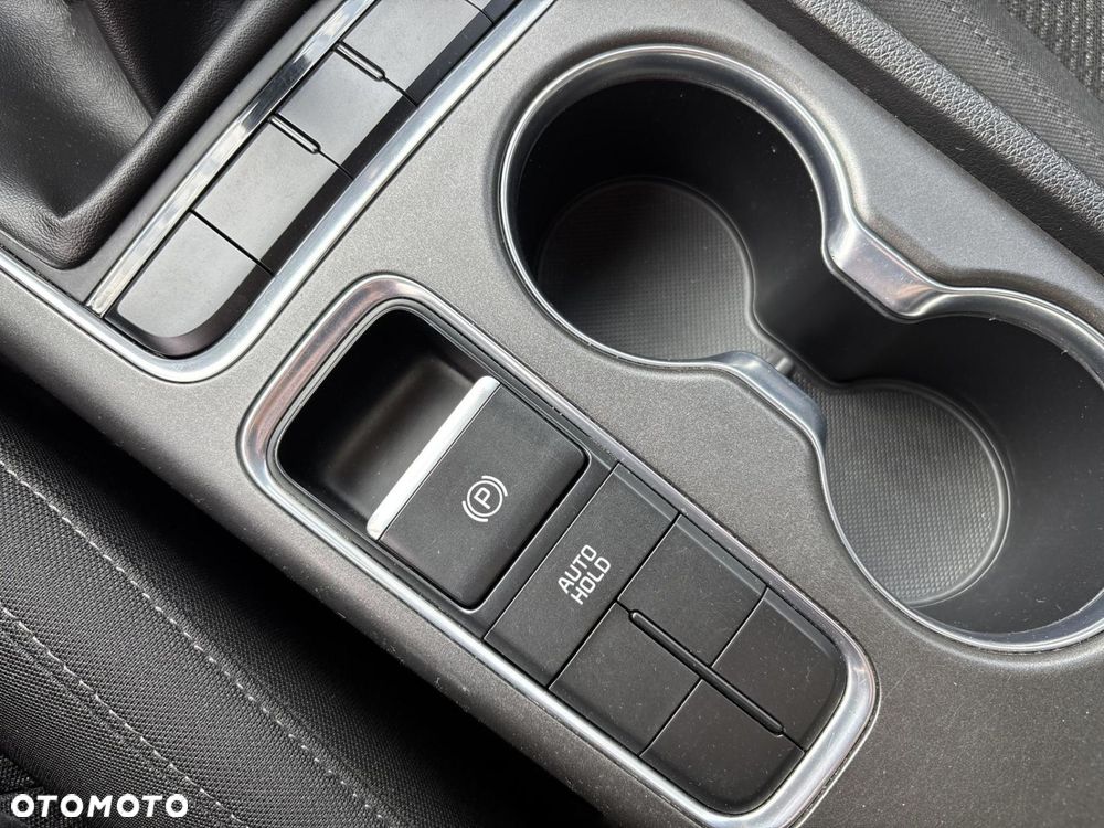 Kia Optima 1.7 CRDI M - 28