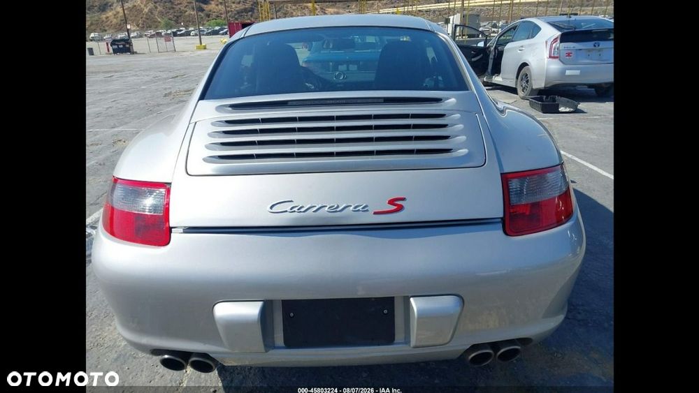 Porsche 911 Carrera S - 6
