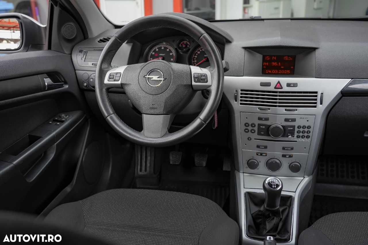 Opel Astra - 13