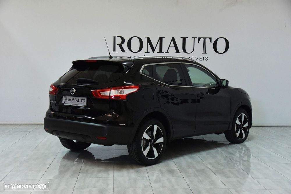 Nissan Qashqai 1.6 dCi N-Tec Xtronic - 6