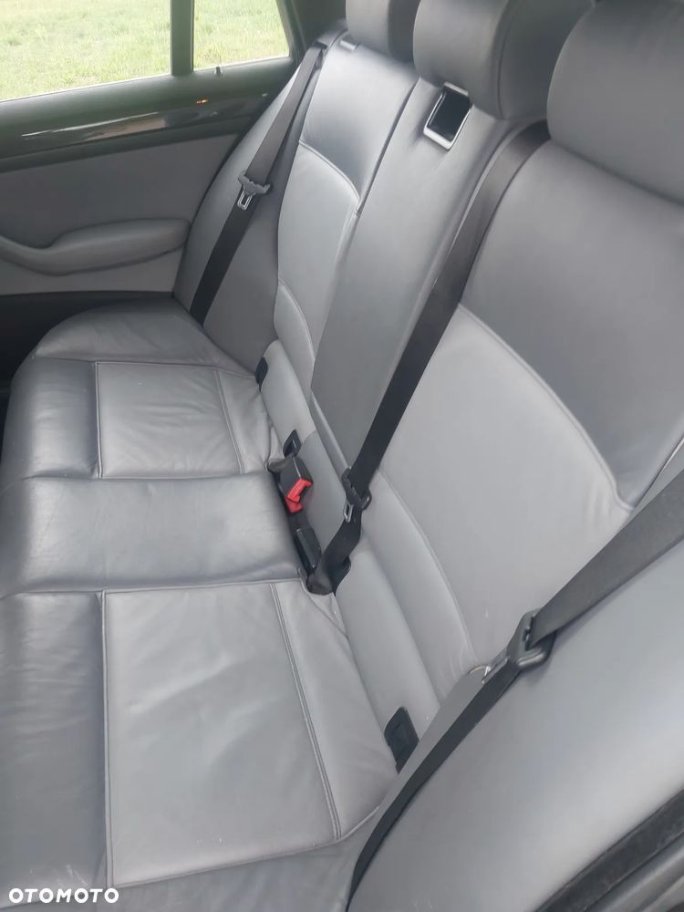 BMW Seria 3 - 15