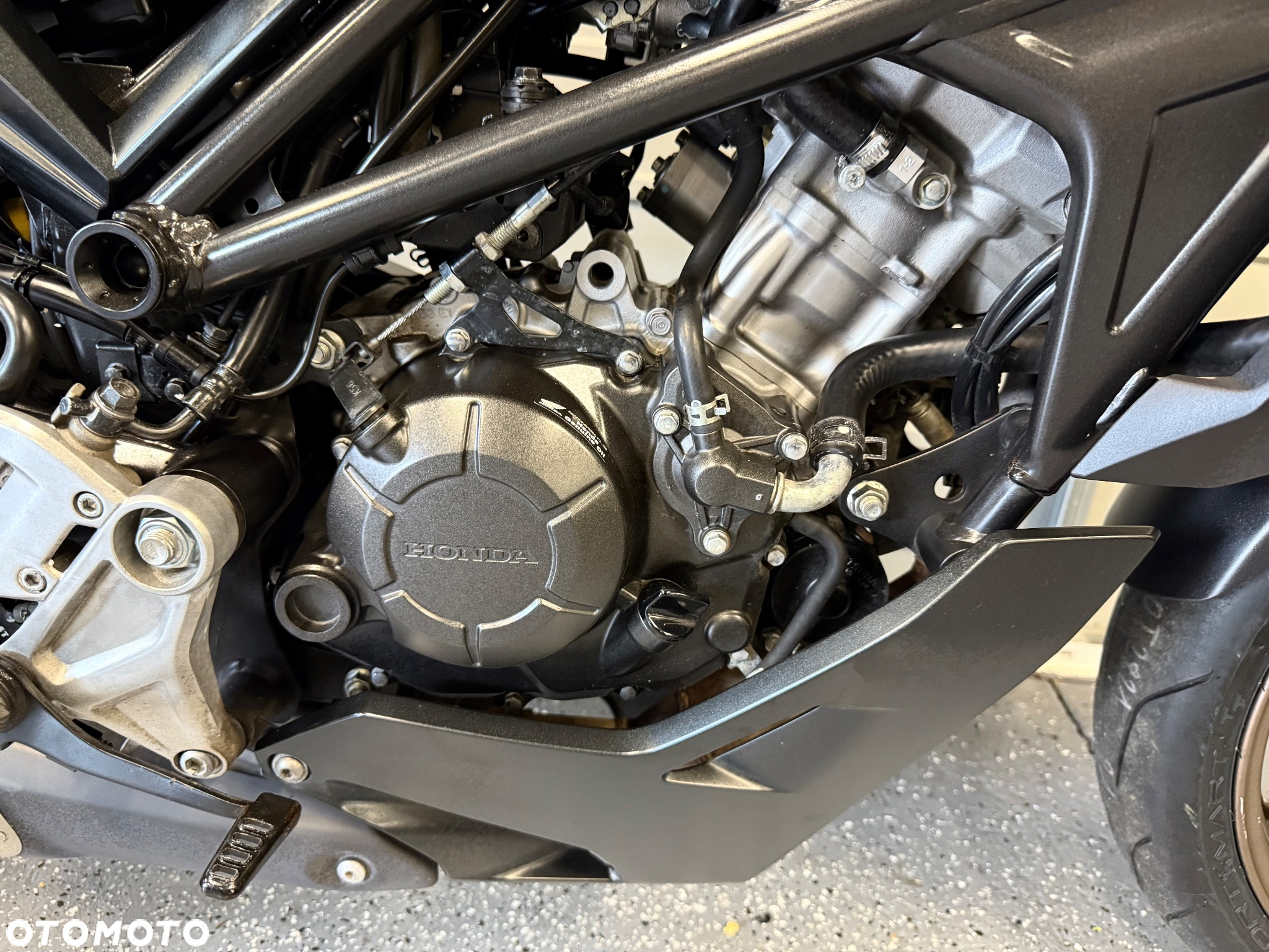 Honda CB - 6