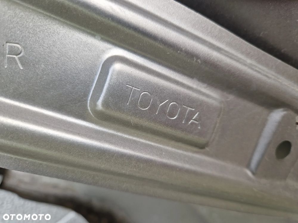 BŁOTNIK PRZEDNI PRAWY TOYOTA COROLLA XI E16 E17 E18 2012-2019 - 6