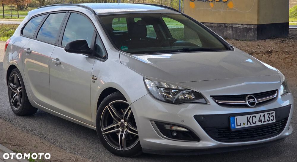 Opel Astra 1.7 CDTI DPF ecoFLEX Start/Stop 150 Jahre - 3