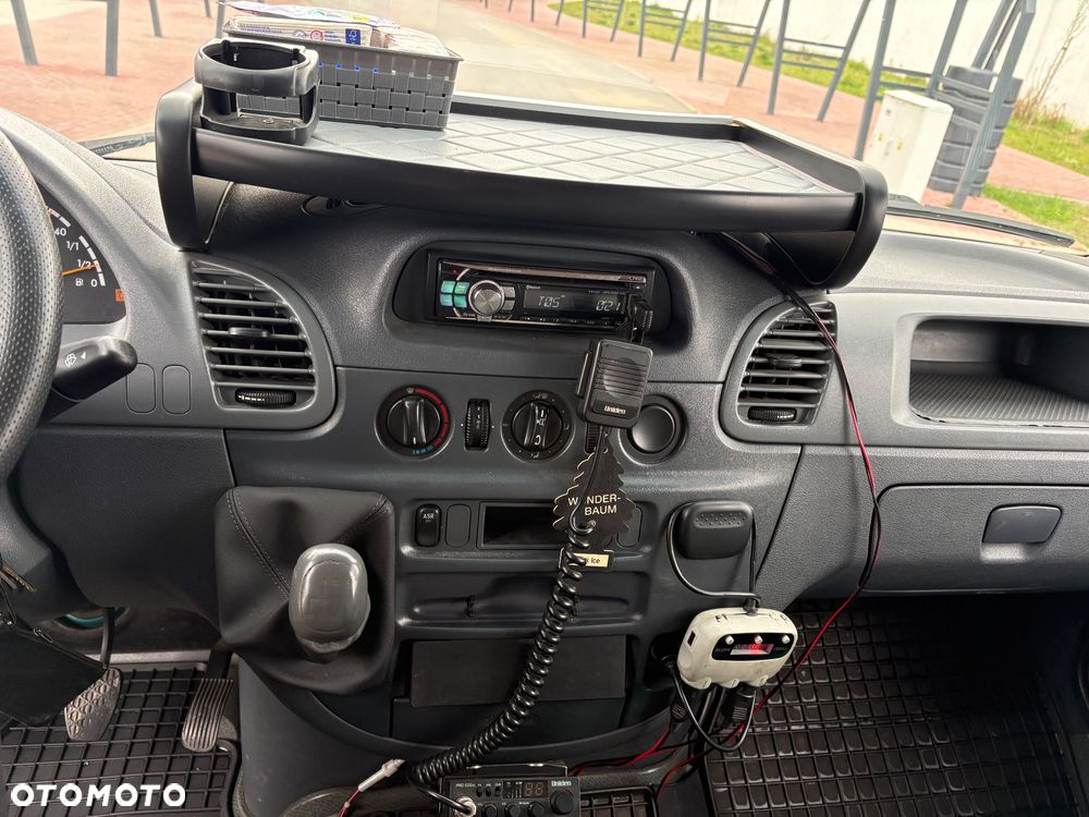 Mercedes-Benz Sprinter - 27