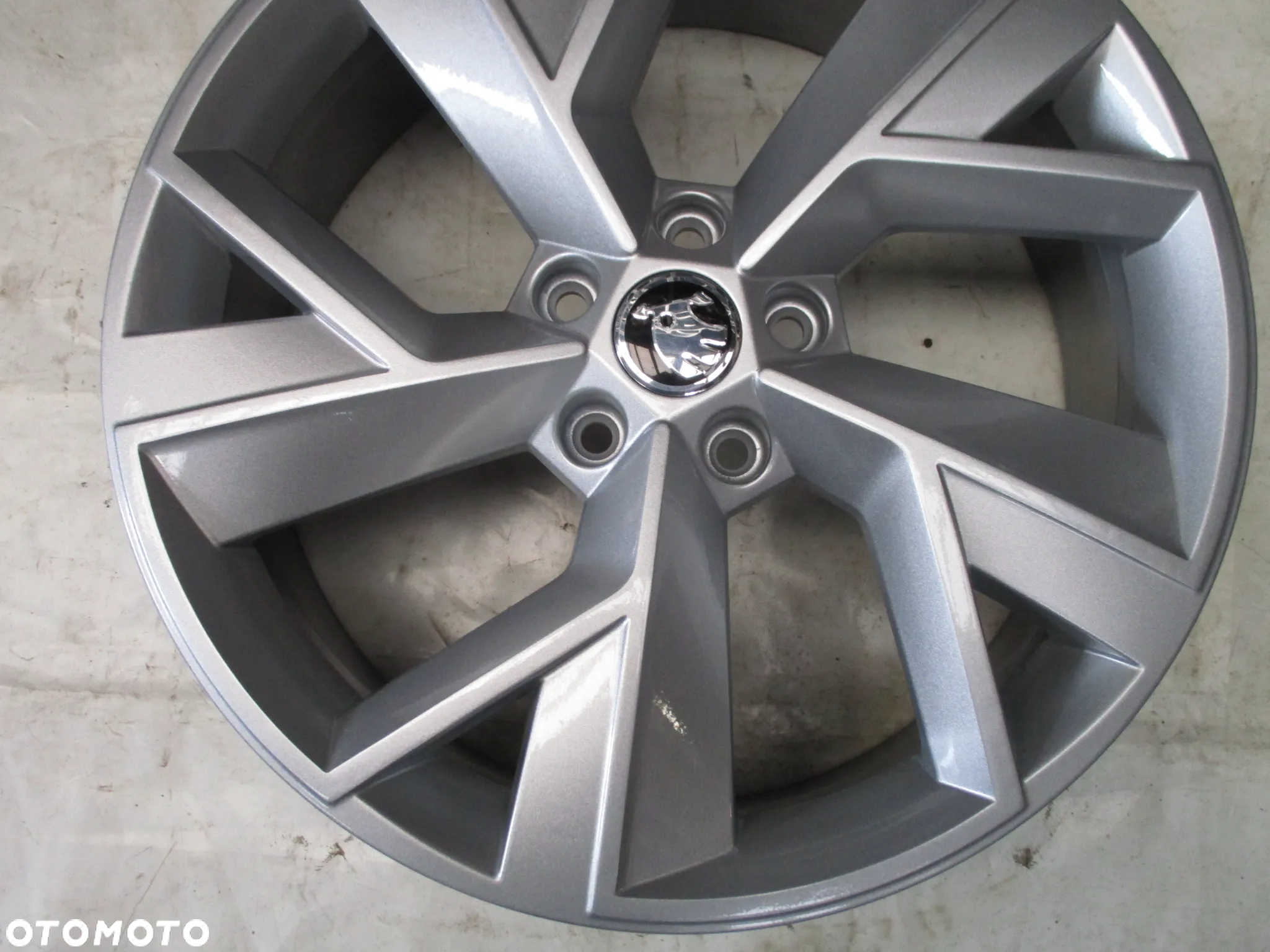 FELGI ALUMINIOWE 19 SKODA KODIAQ I KODIAQ I FACELIFT ET43 - 3