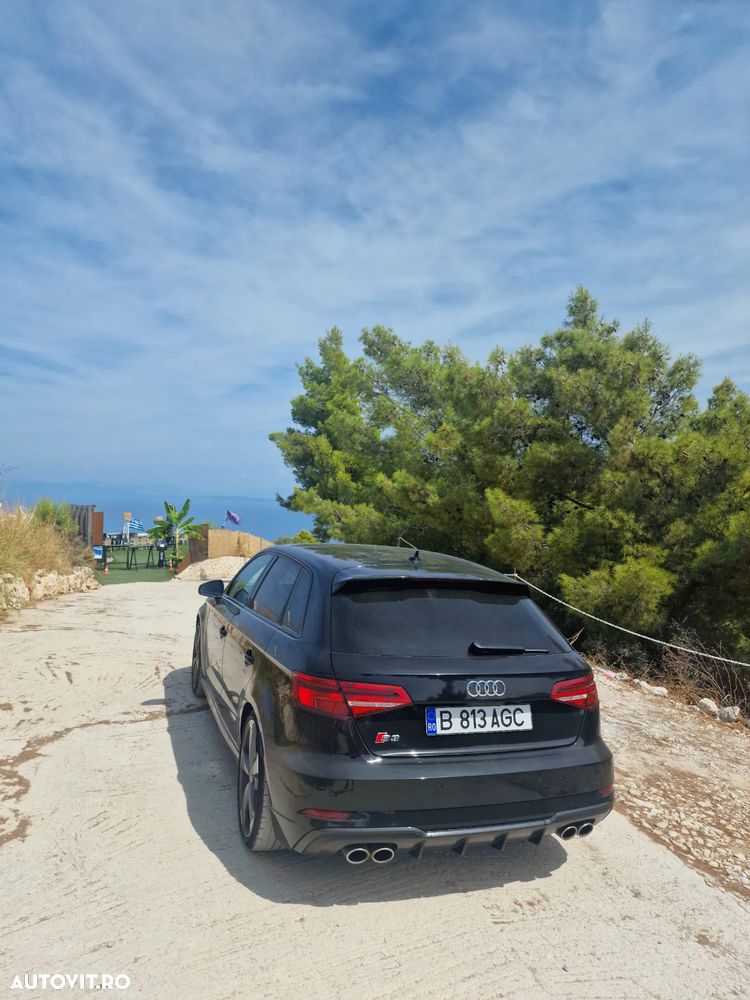 Audi S3 2.0 TFSI quattro Stronic - 11