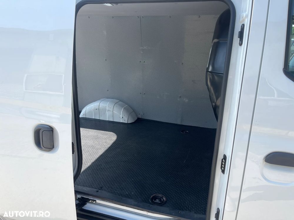 Maxus eDELIVER 3 - 10