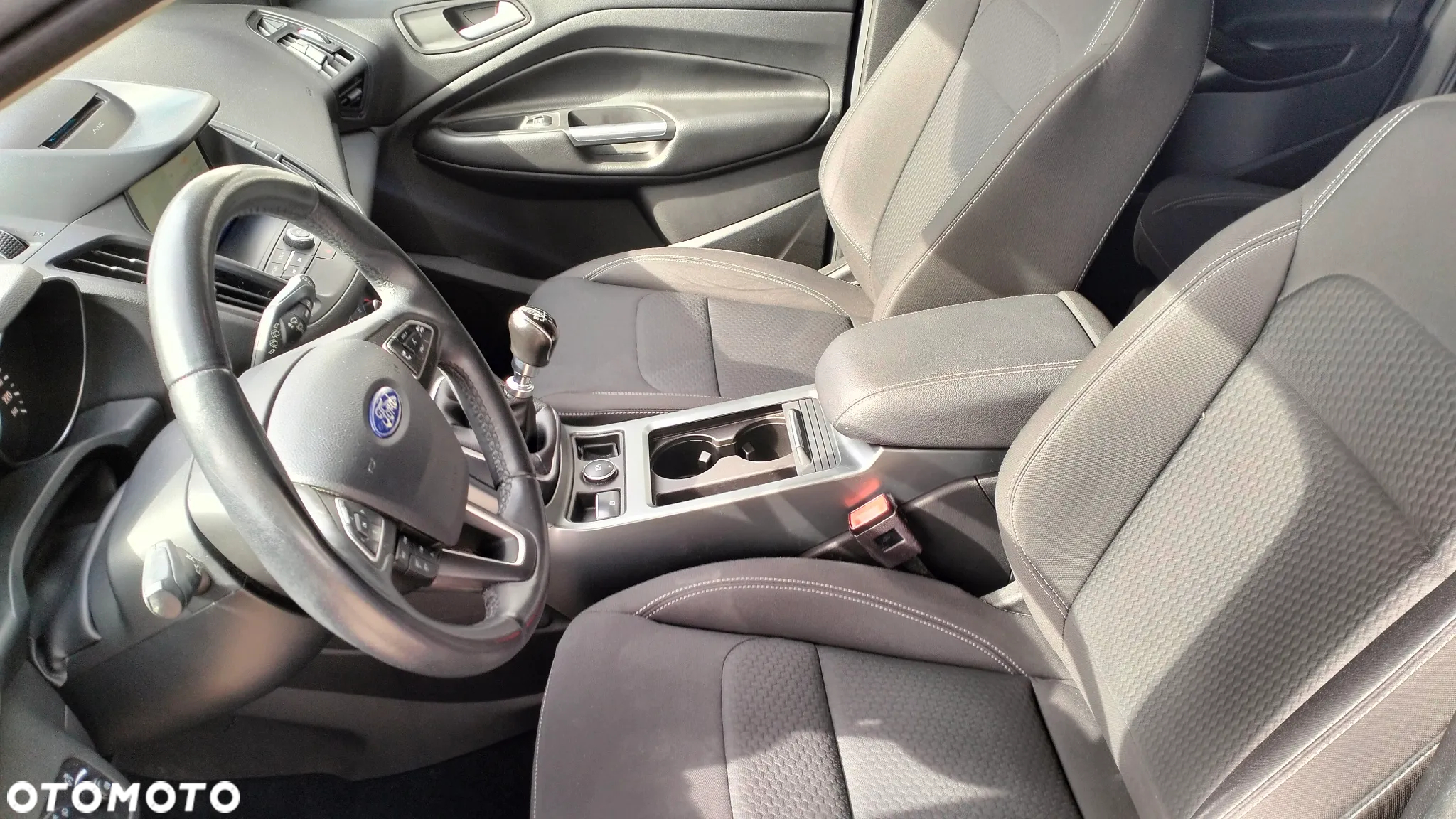 Ford Kuga - 7