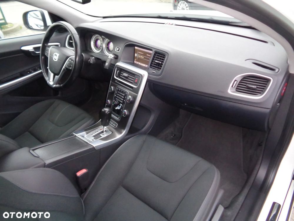Volvo V60 - 20