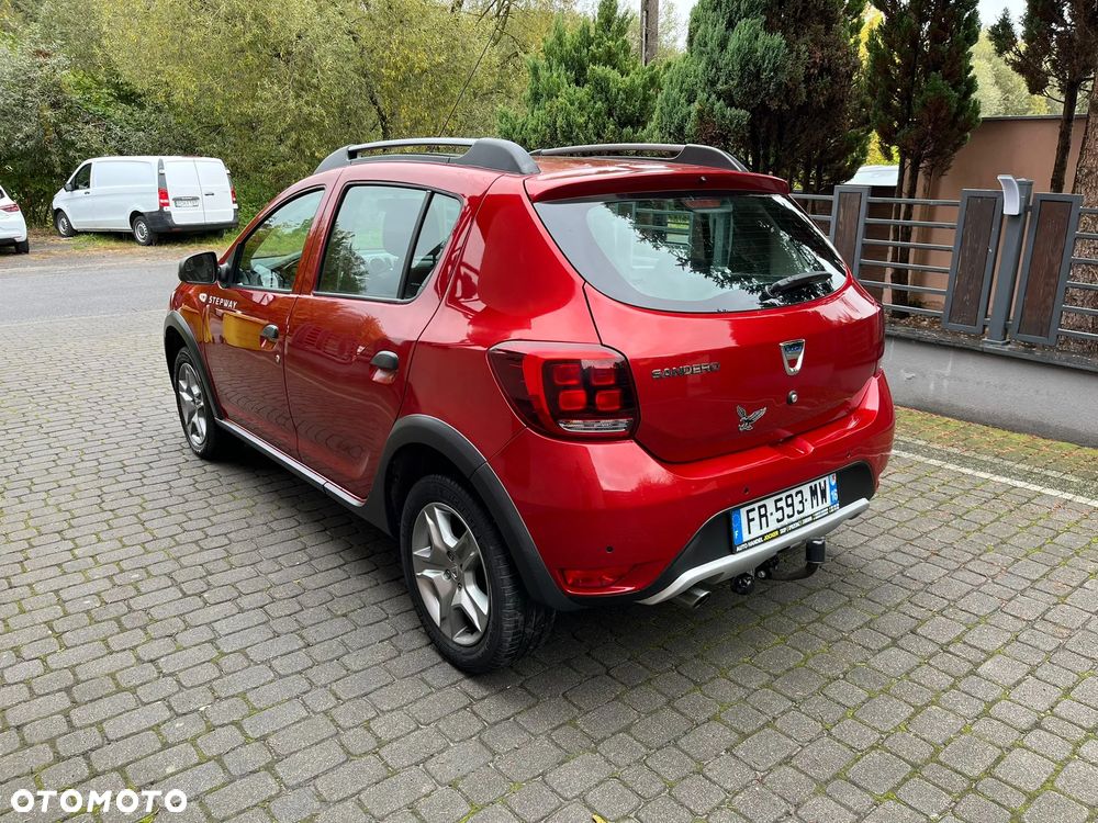 Dacia Sandero Stepway - 12