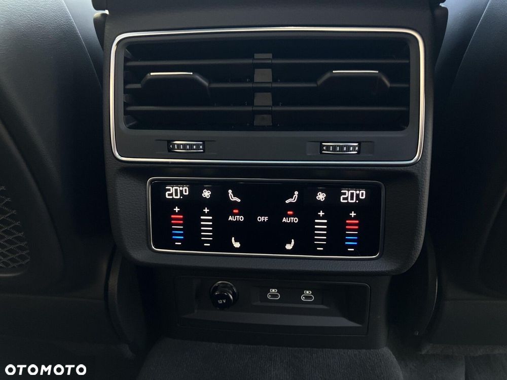 Audi RS Q8 TFSI Quattro Tiptronic Performance - 22
