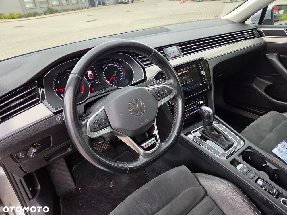 Volkswagen Passat 2.0 TDI 4Mot Elegance DSG - 7