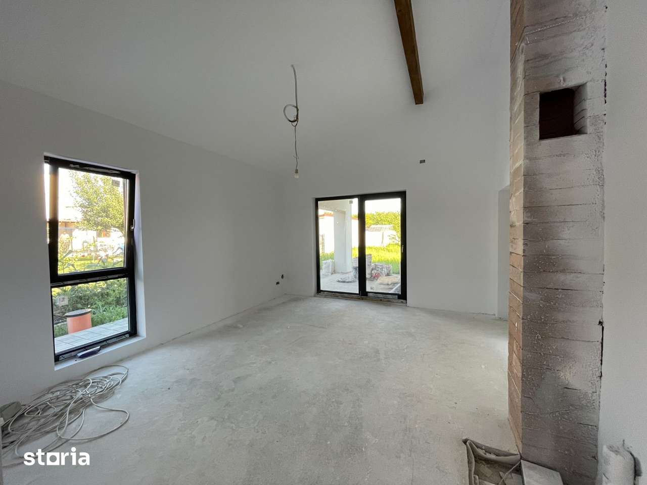 Duplex 5 camere | 4 dormitoare |  141 mp utili |  Ghiroda - Imagine principală: 3/13