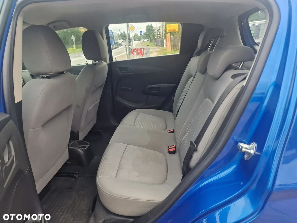 Chevrolet Aveo 1.2 LS - 14