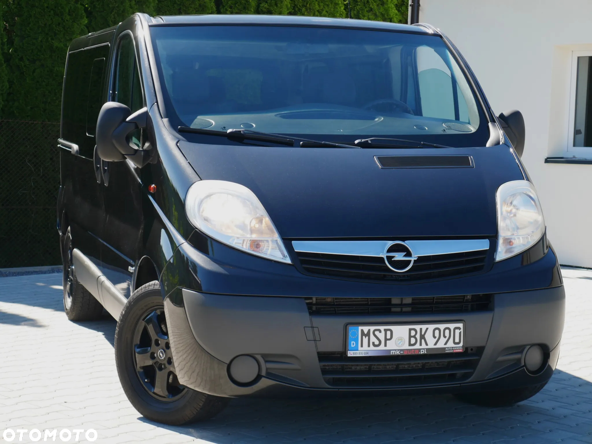 Opel Vivaro - 2
