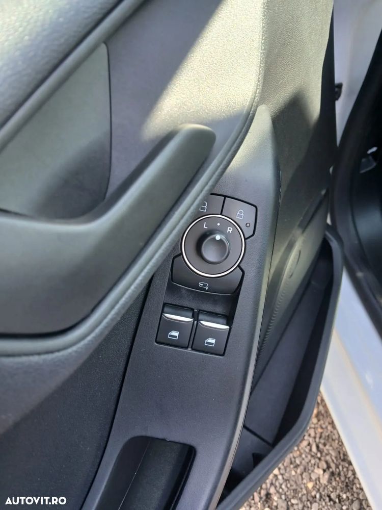 Ford Fiesta 1.0 EcoBoost Trend - 10