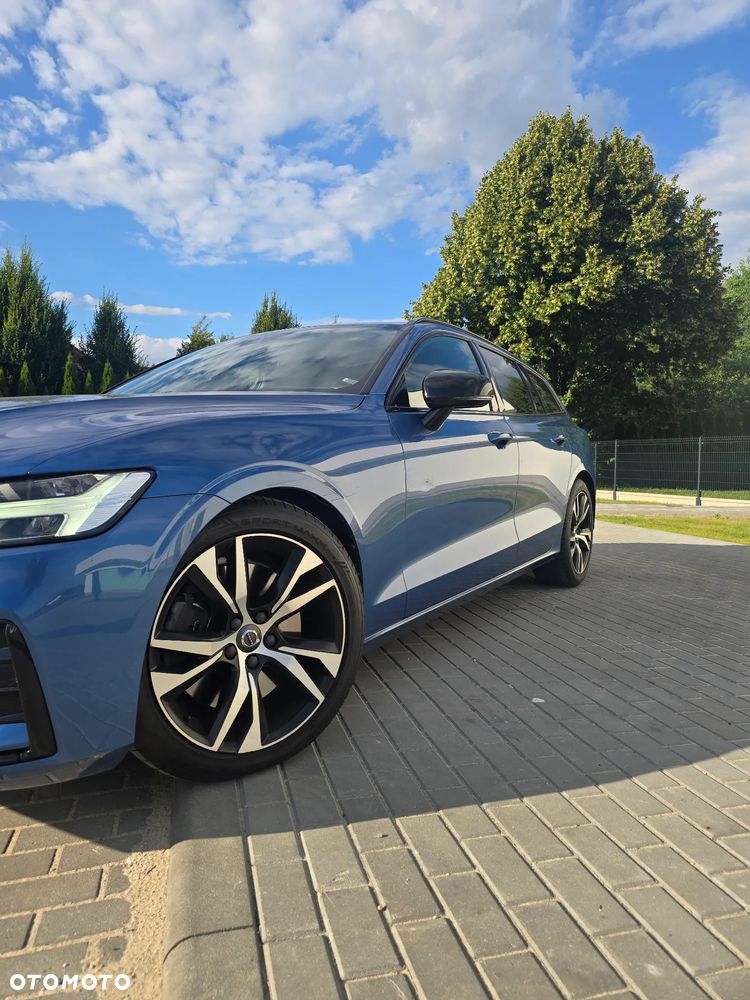 Volvo V60 B5 B AWD R-Design - 6