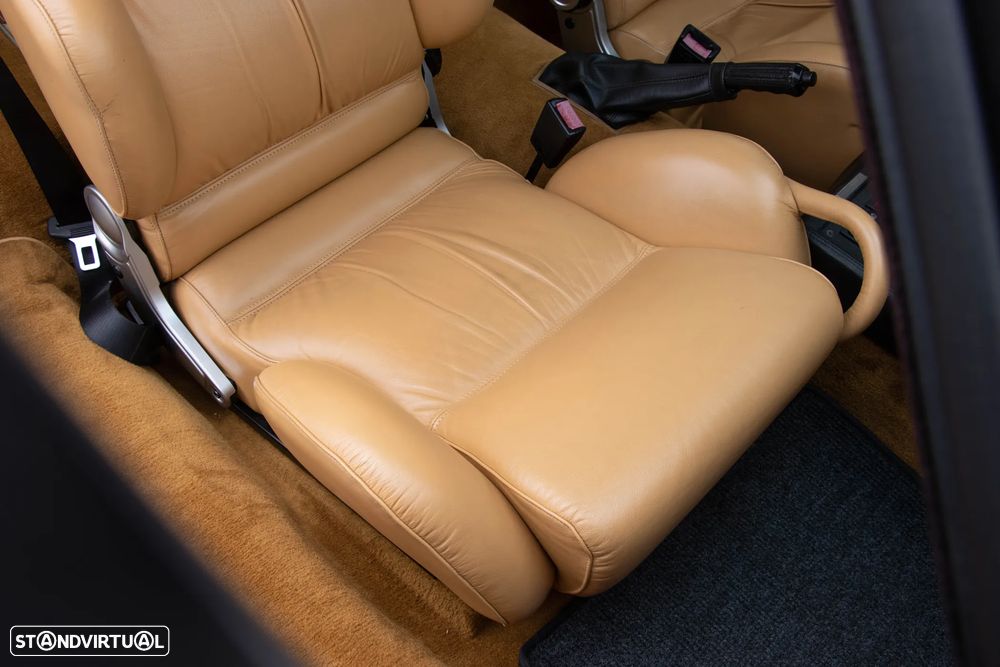 Alfa Romeo SZ Coupé Standard - 25