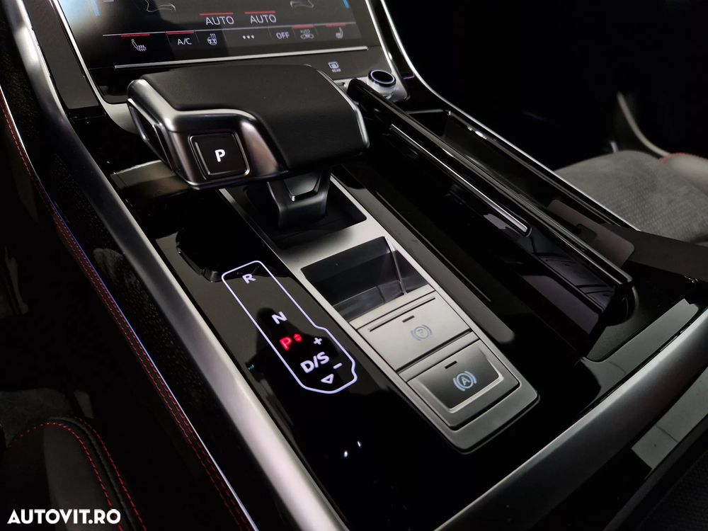 Audi Q8 55 TFSI e quattro Tiptronic PHEV - 31