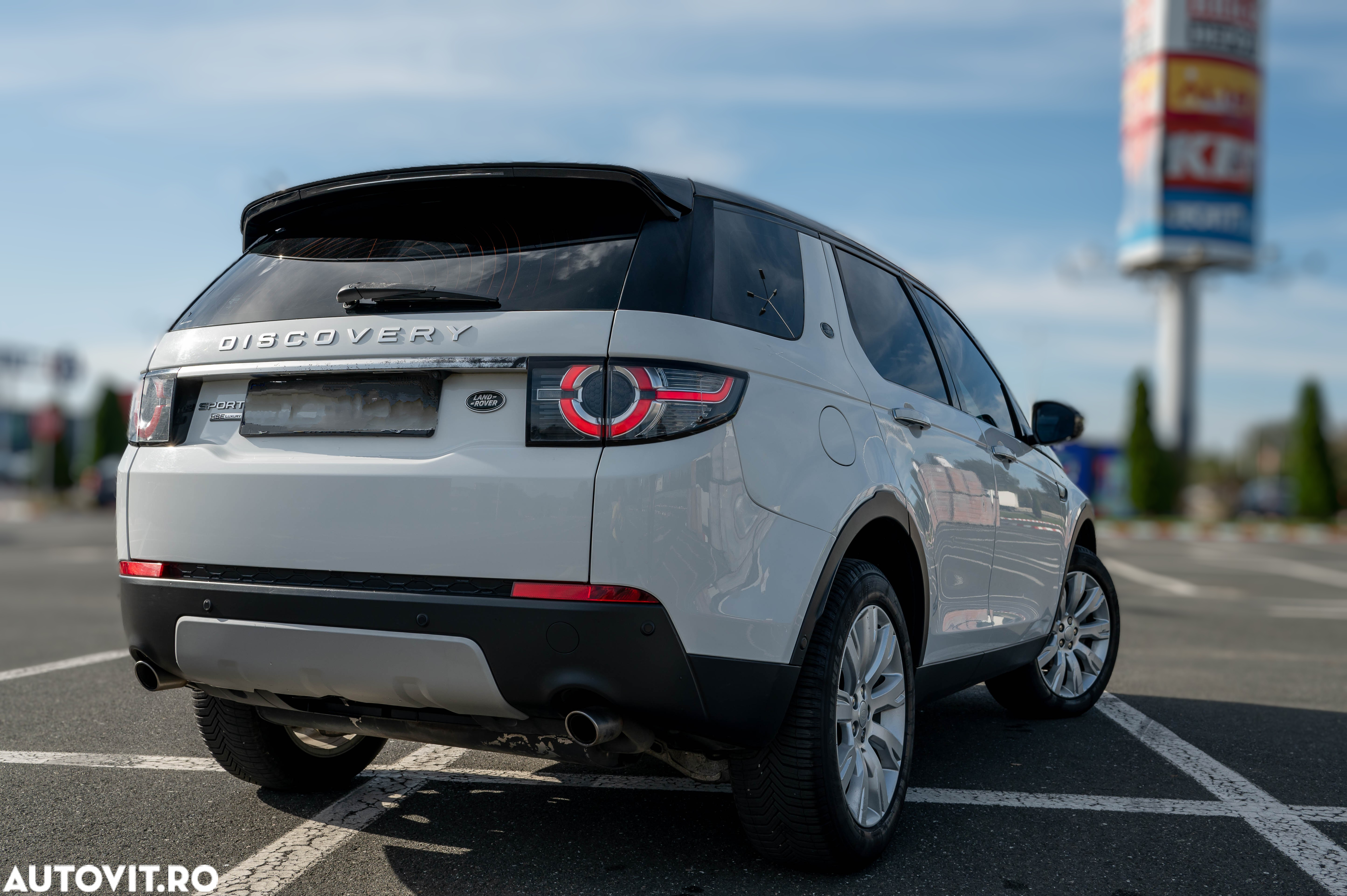 Land Rover Discovery Sport 2.0 l TD4 HSE Luxury Aut. - 28