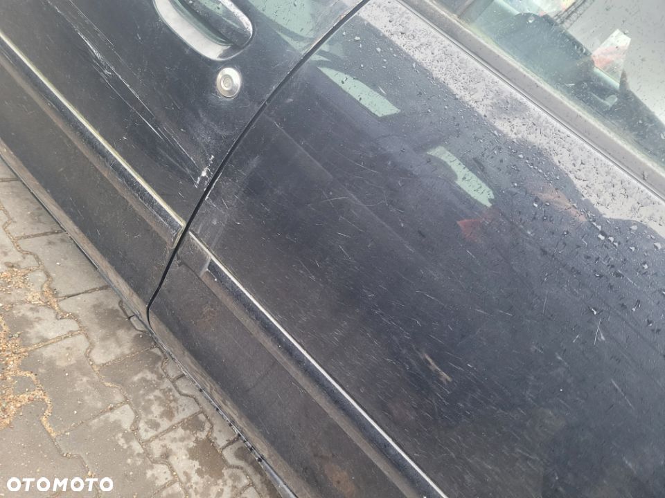 Drzwi lewe tył tylne Mitsubishi Colt VI Z30 2004-2008r przedlift X19 - 2