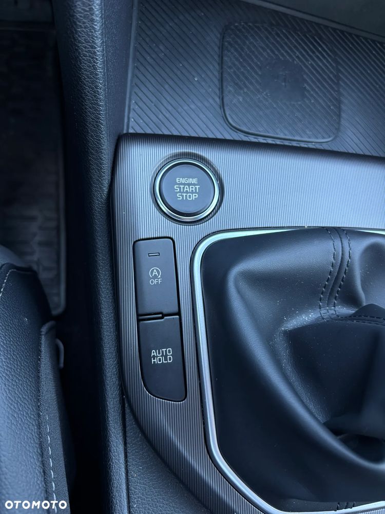 Kia Sportage 1.6 T-GDI L 2WD - 17