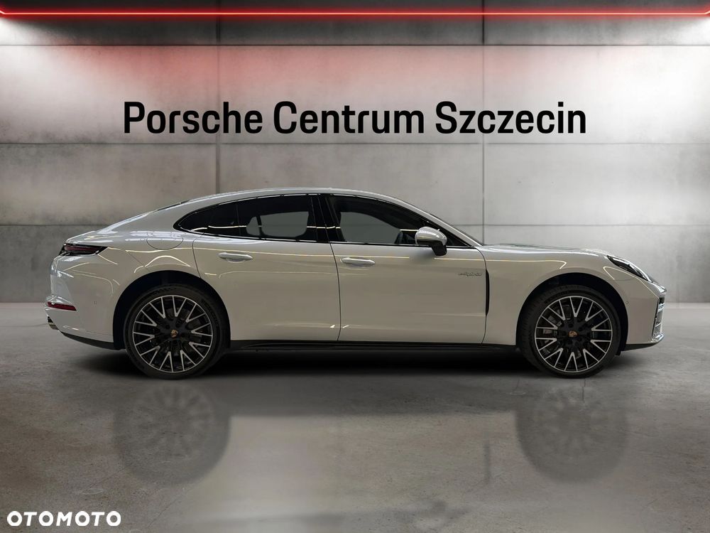 Porsche Panamera 4 - 6
