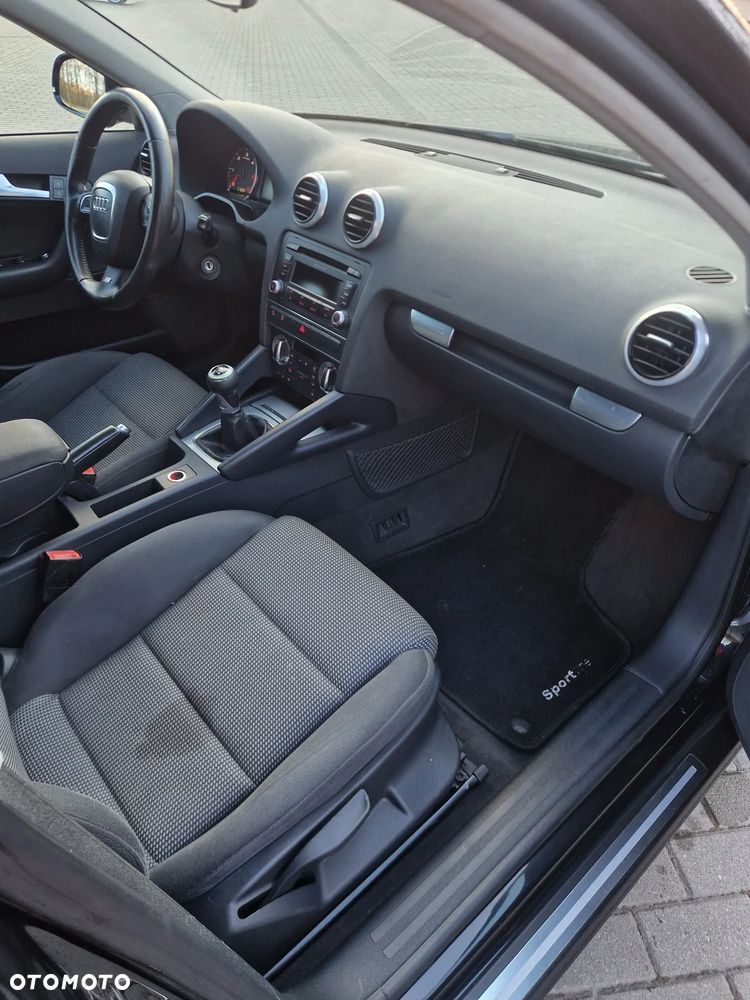 Audi A3 Sportback - 12