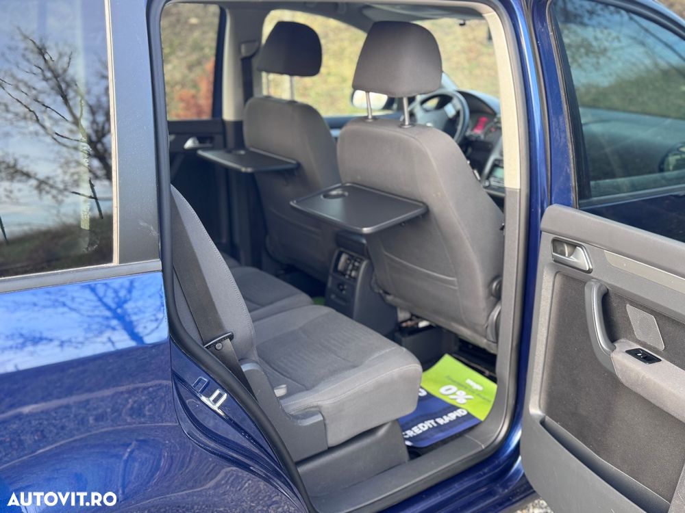 Volkswagen Touran 1.9 TDI DSG Highline - 10