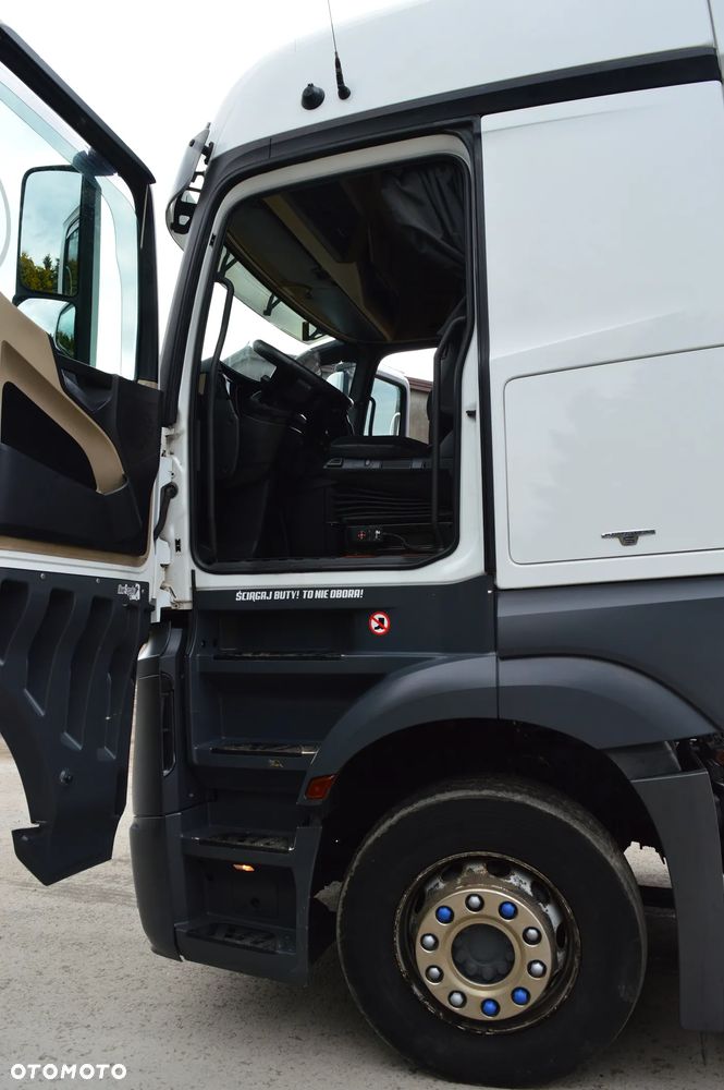 Mercedes-Benz Actros 1842 - 8
