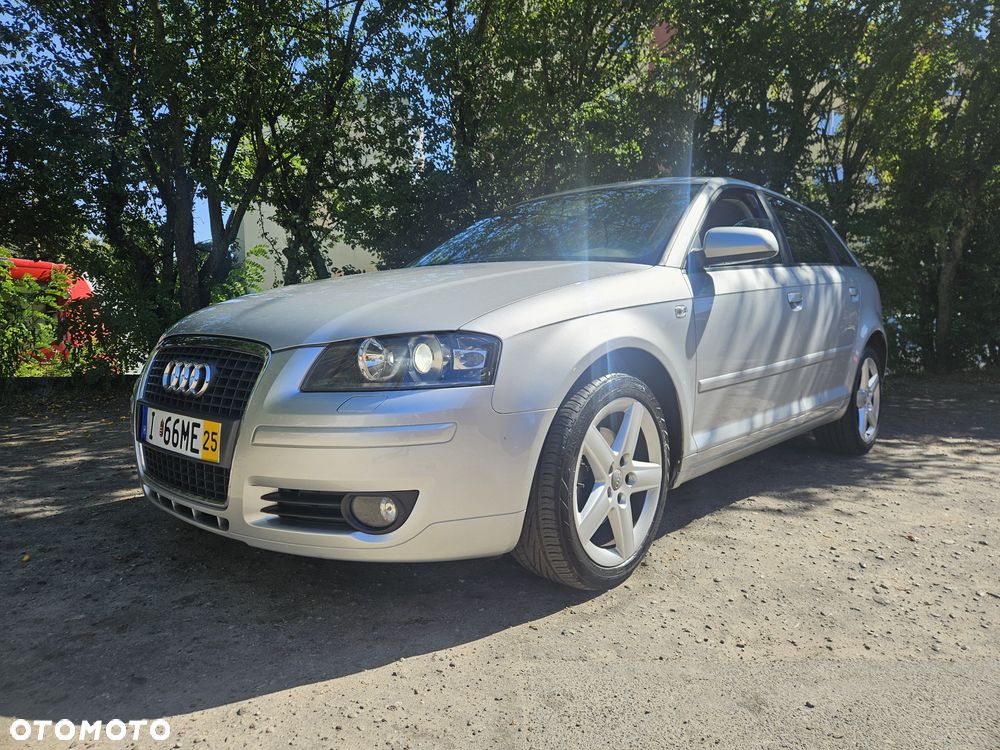 Audi A3 Sportback - 2