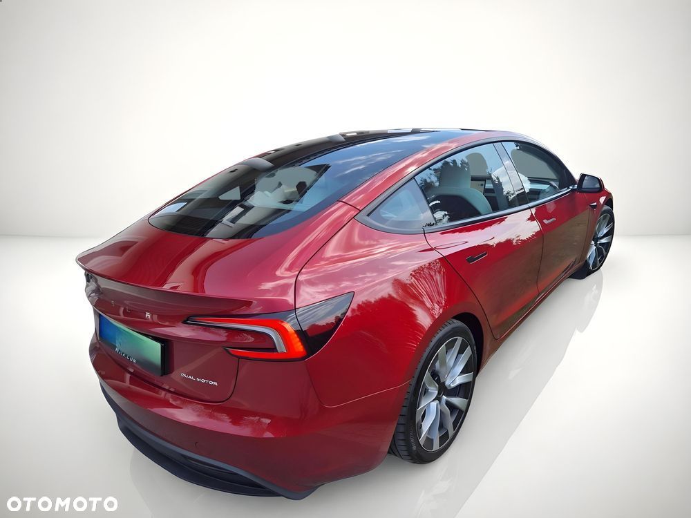 Tesla Model 3 Long Range AWD Premium - 3