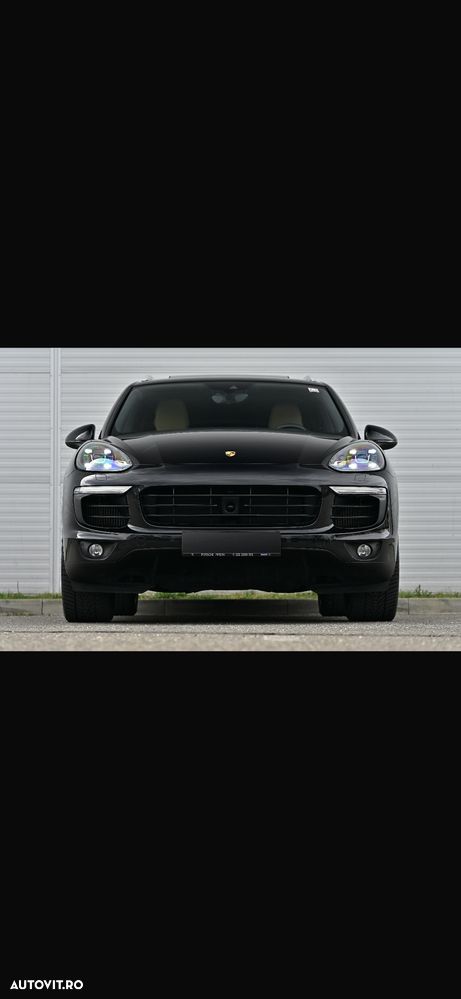 Porsche Cayenne 3.0 L - 21