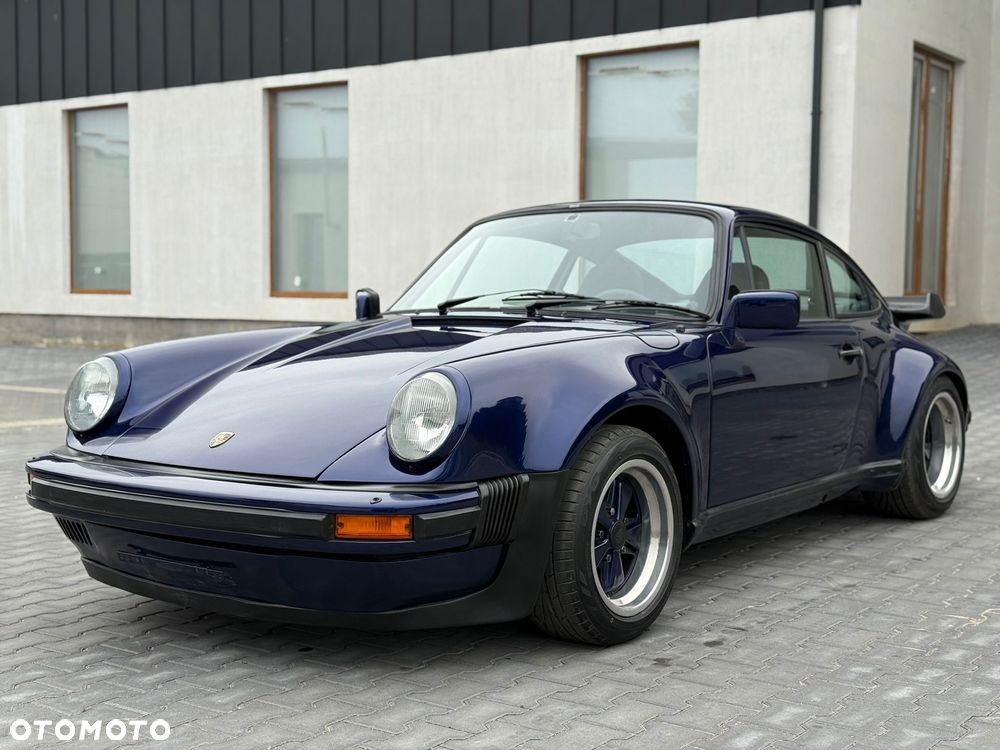 Porsche 911 - 4