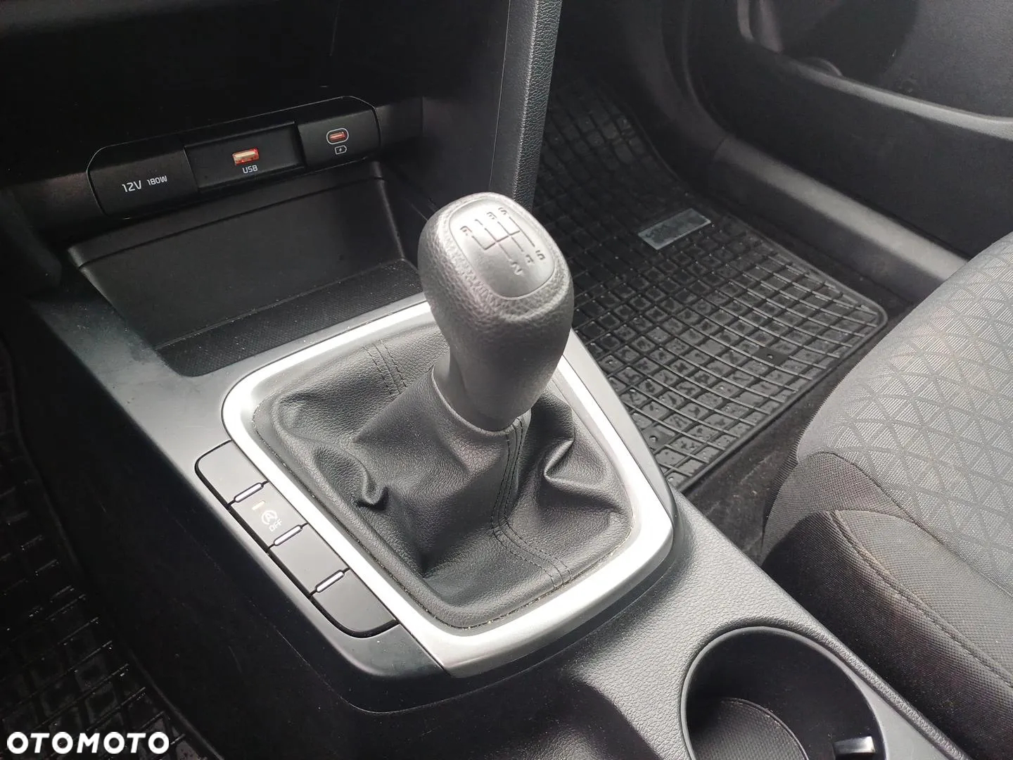 Kia Ceed 1.0 T-GDI S - 24