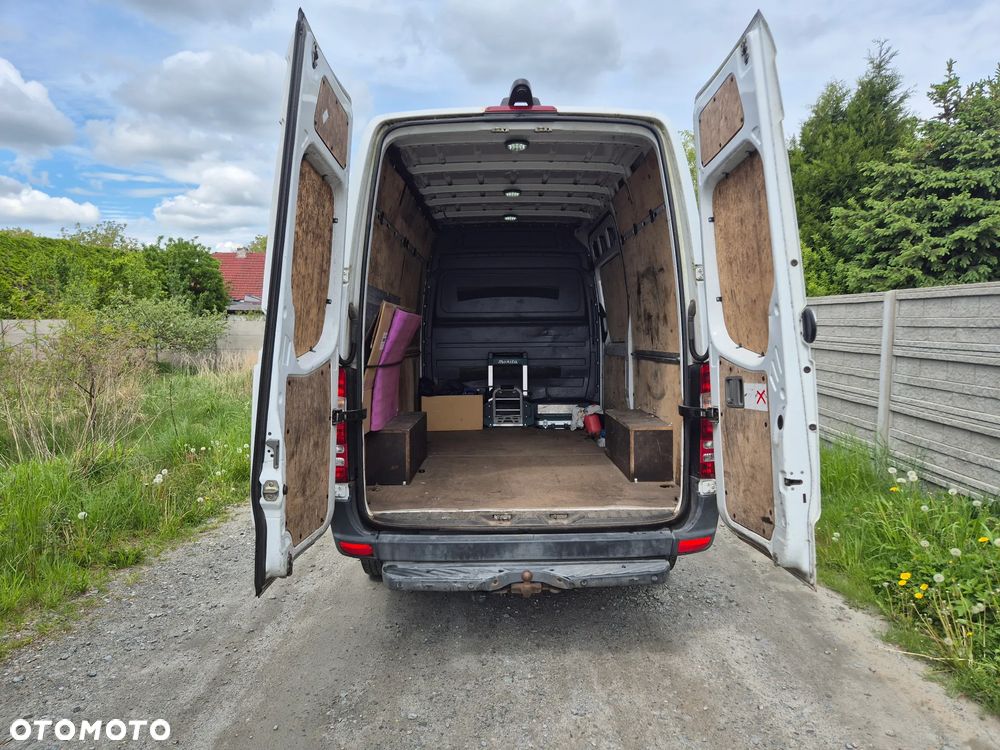 Mercedes-Benz SPRINTER - 7
