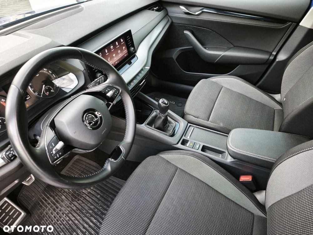 Skoda Octavia 1.5 TSI ACT Ambition - 8
