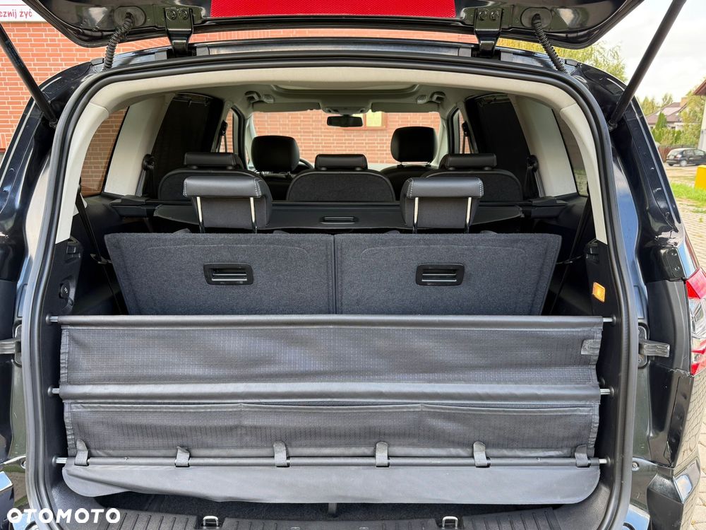 Ford S-Max 2.0 TDCi DPF Titanium - 11