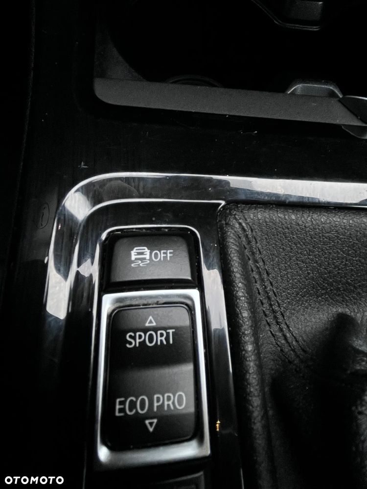 BMW X1 sDrive18d sport - 27