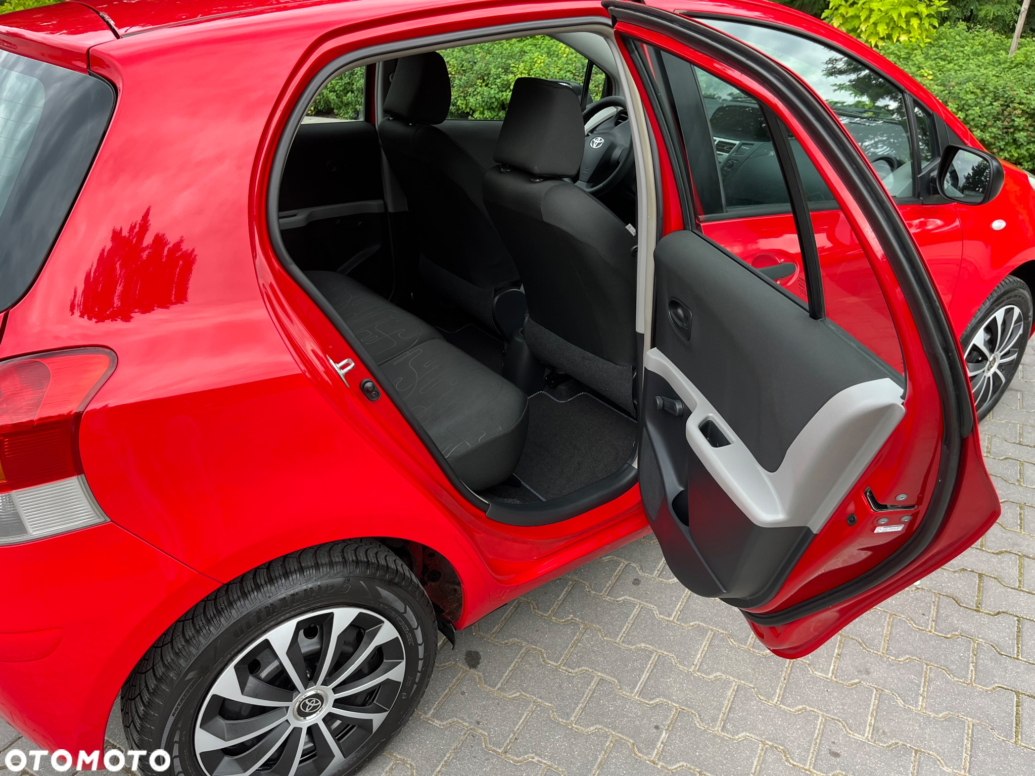 Toyota Yaris 1.0 Luna - 33