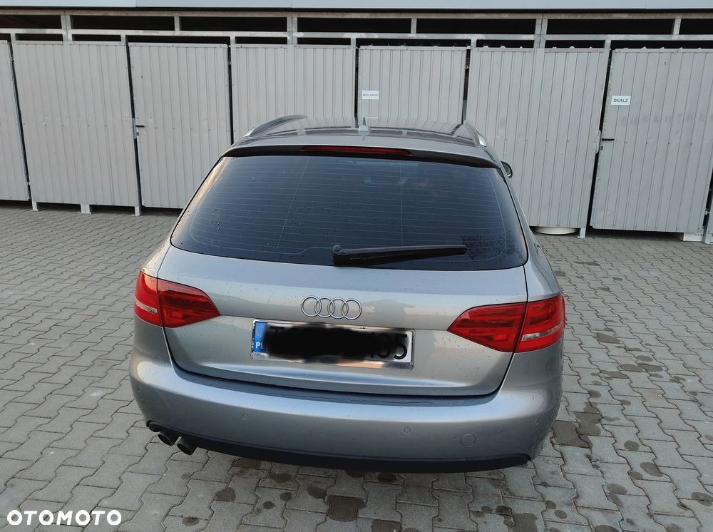 Audi A4 Avant 2.0 TDI - 14