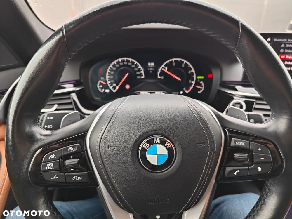 BMW Seria 5 520d xDrive Sport Line - 8