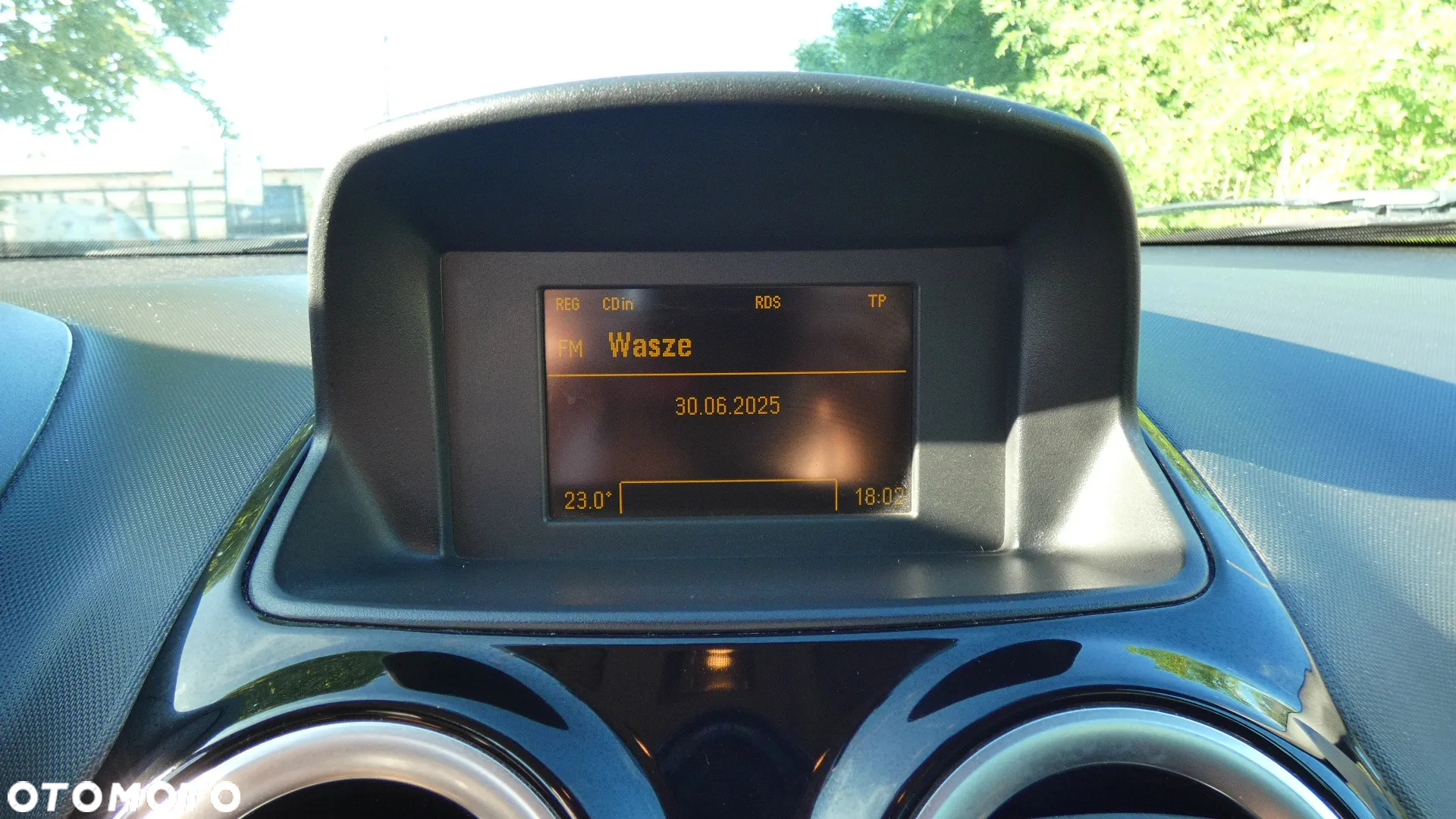Opel Corsa 1.2 16V Enjoy - 14